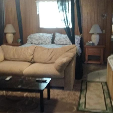 Greer Point Trails End Cabins الغرفة الصورة