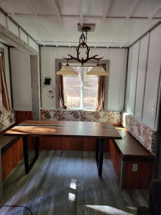Greer Point Trails End Cabins المظهر الخارجي الصورة