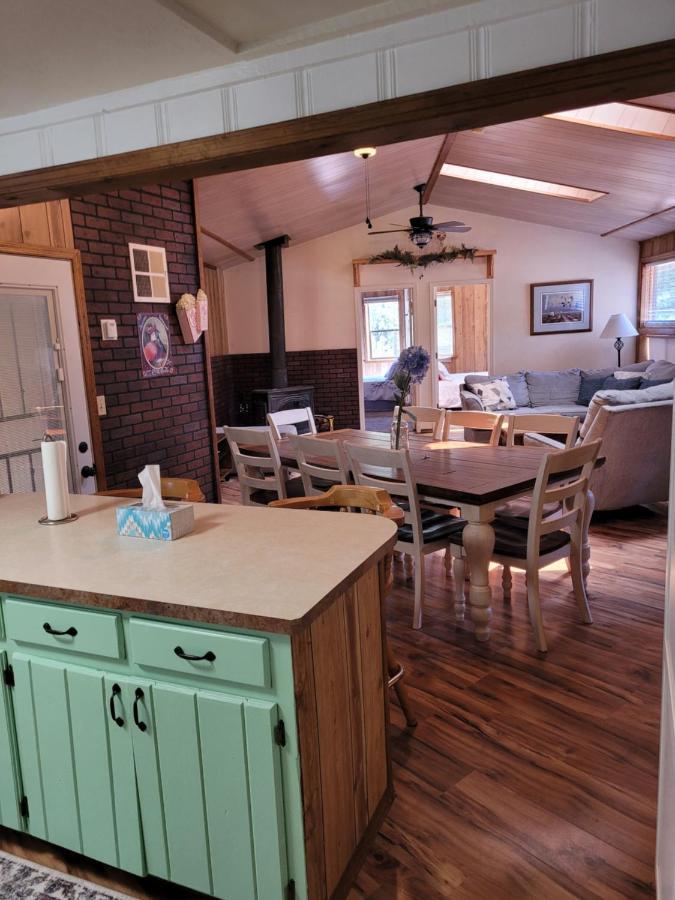 Greer Point Trails End Cabins المظهر الخارجي الصورة