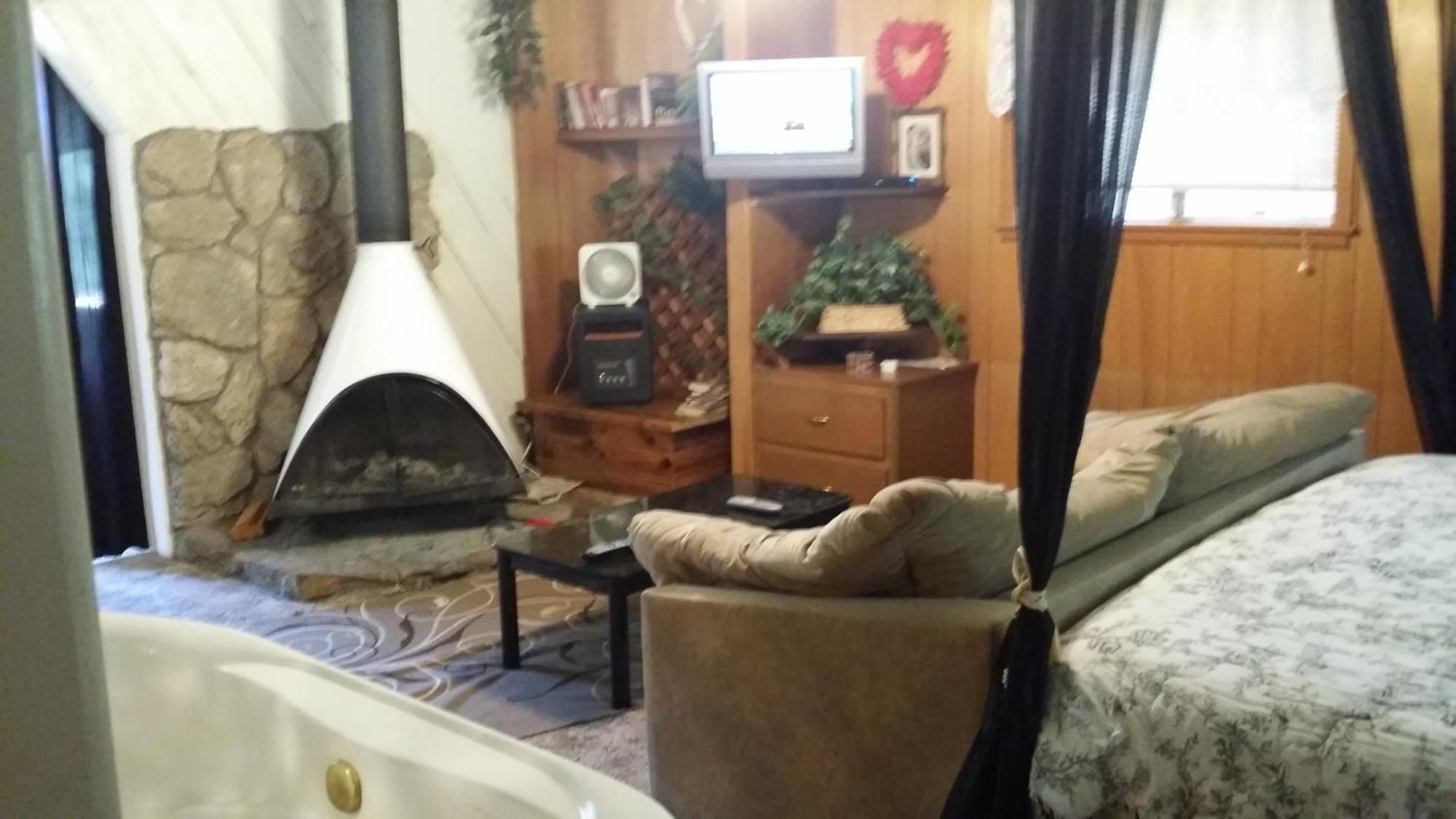 Greer Point Trails End Cabins الغرفة الصورة